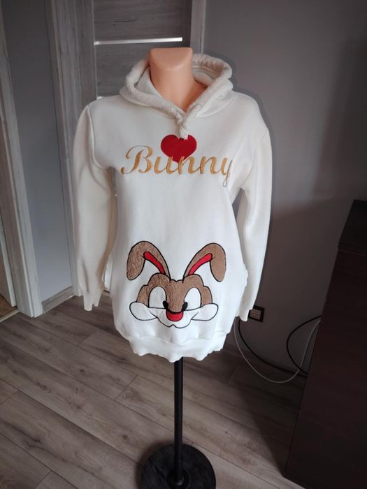 Piękna bluza damska r. M