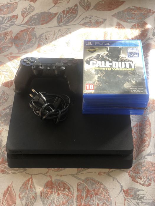 Ps4 usada com jogos (como novo)