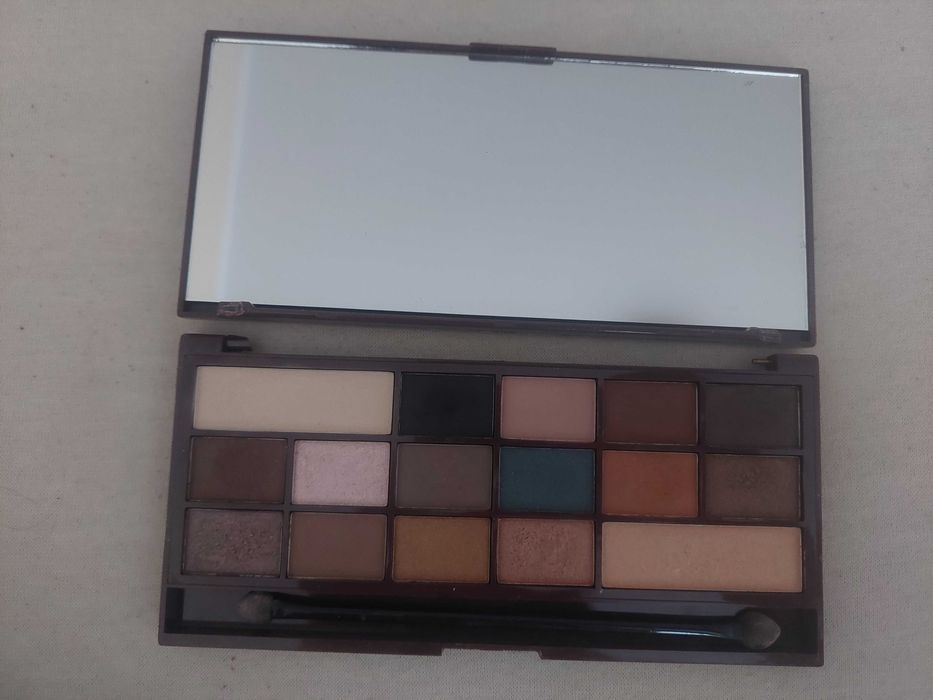 Paleta cieni do powiek