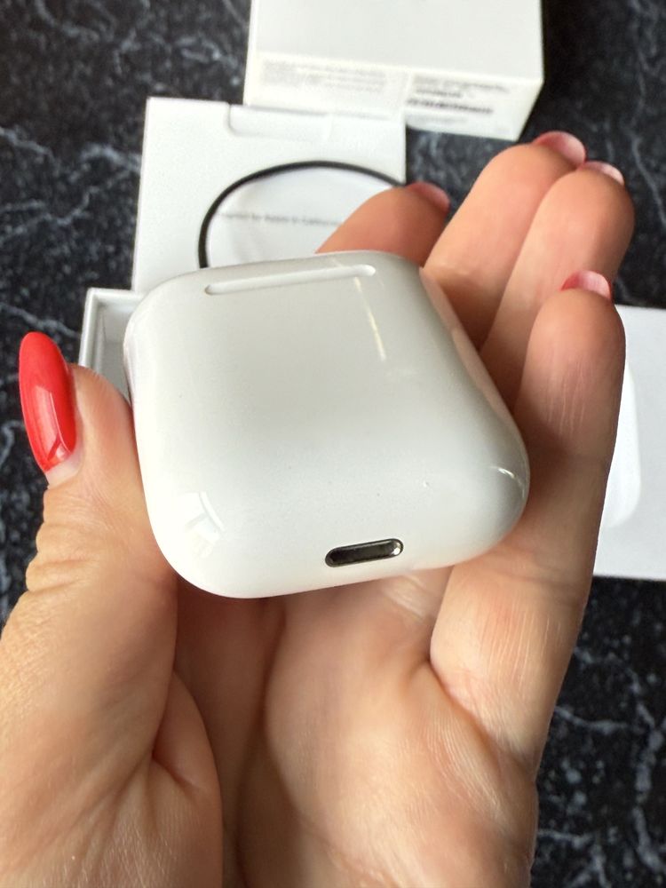 Навушники Apple AirPods 2