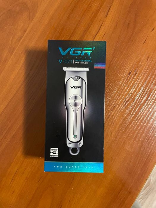 Тример VGR V-071 Black