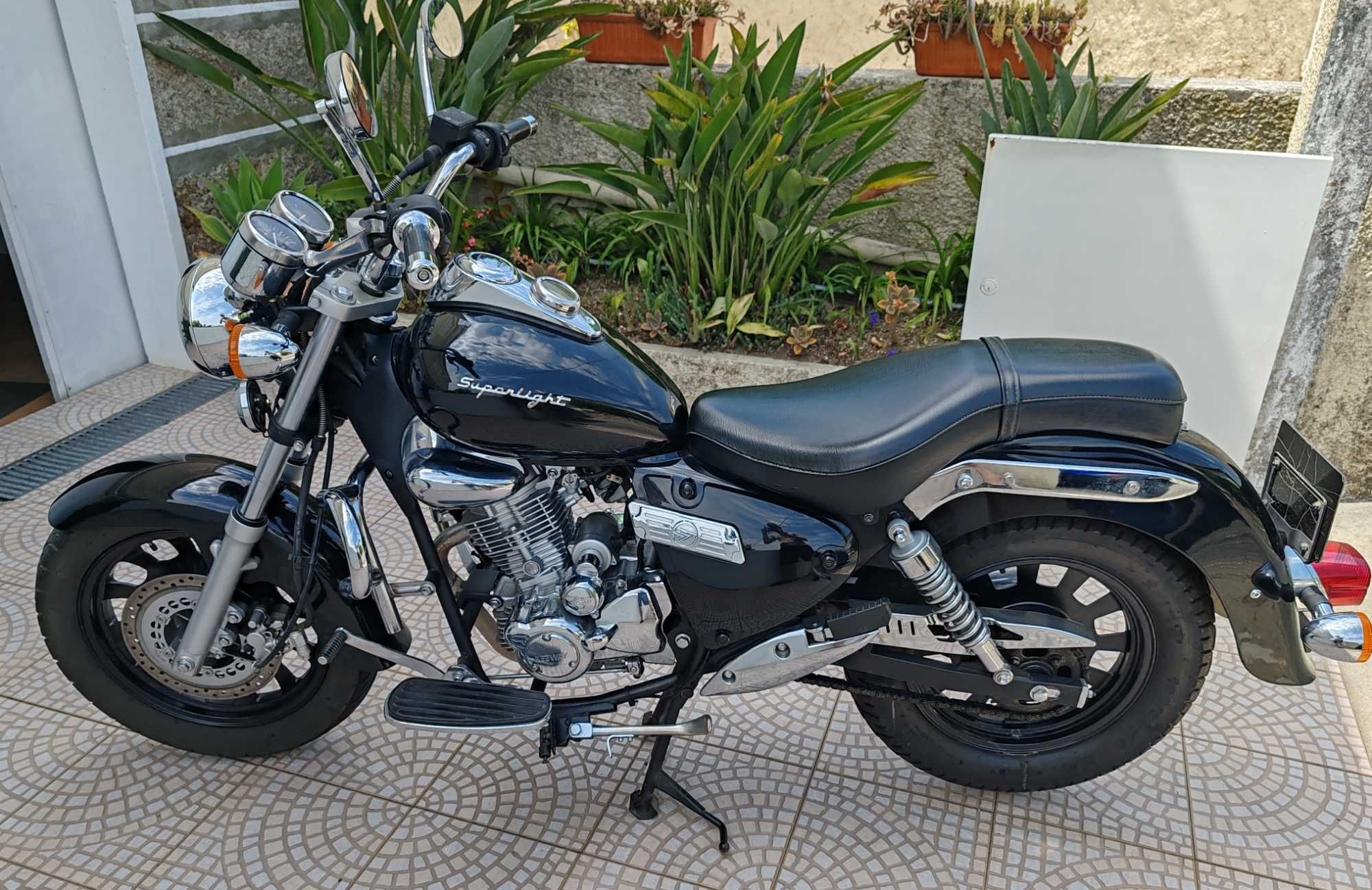 Mota Keeway Superlight 125cc