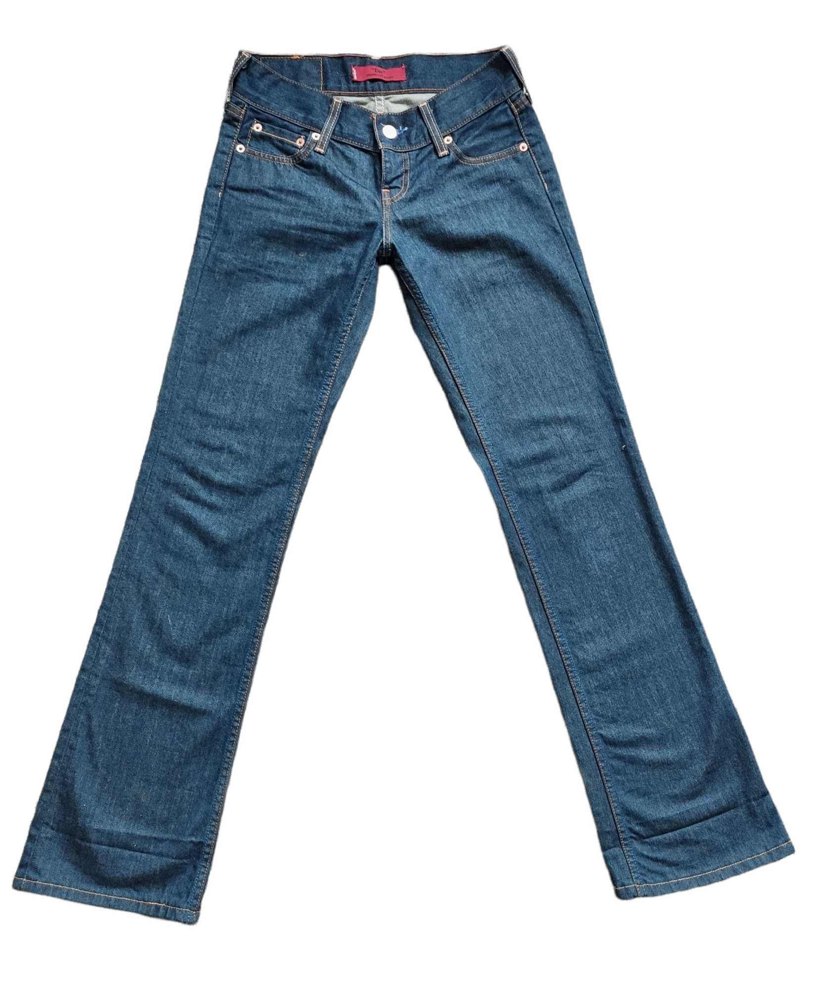 damskie spodnie marki Levis, rozmiar W25/L32, stan bardzo dobry