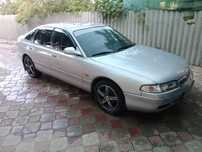 Автомобиль Мазда 626