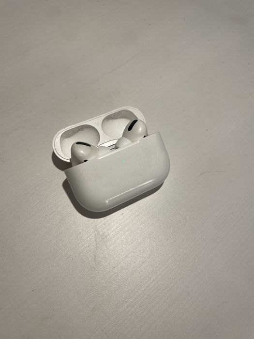 Sluchawki airpods pro 1 generacji