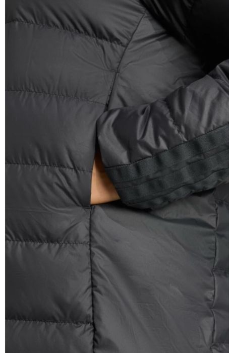 Пуховик натуральний ADIDAS TERREX, р.М, оригінал