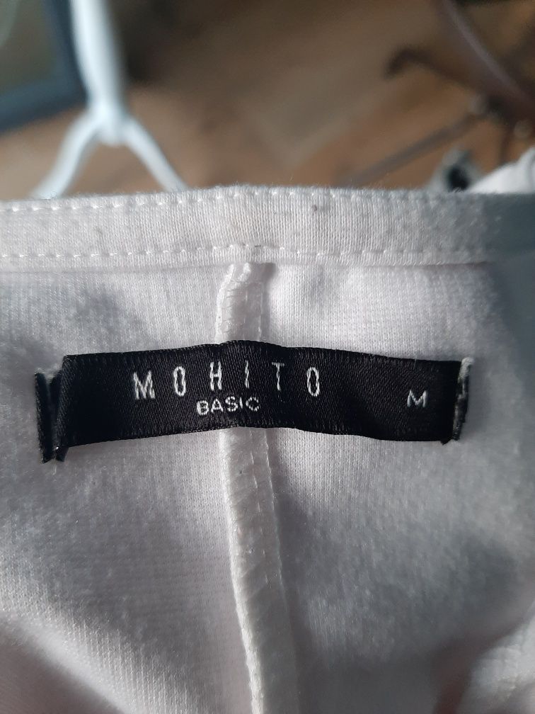 Mohito bluzka sweterek biała oryginalna  do pracy modna elegancka
