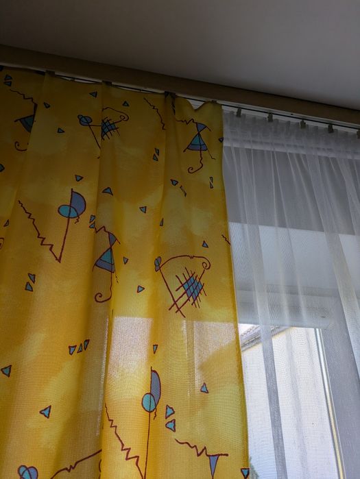 Zasłony, również jako obrus