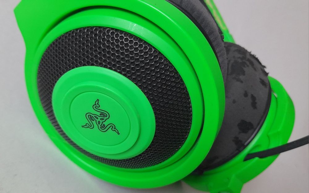 Наушники - гарнитура Razer Kraken Pro.
