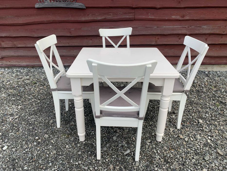 Stół drewniany z krzesłami Ikea Ingolf