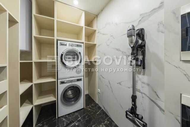 Продам квартиру Кловський узвіз,7а   94 кв.м ст.м"Кловська"-5 хв.пішки