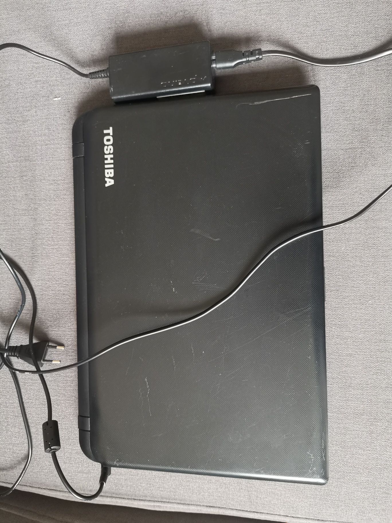 Toshiba Intel core i3