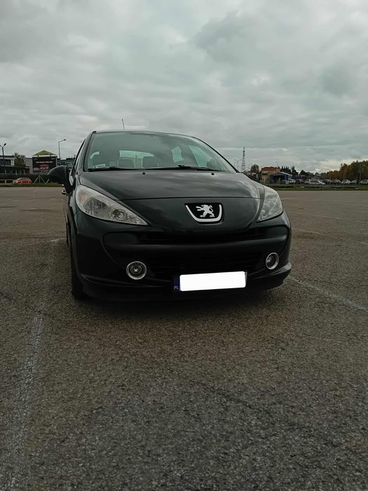 Peugeot 207, 1.4 benzyna