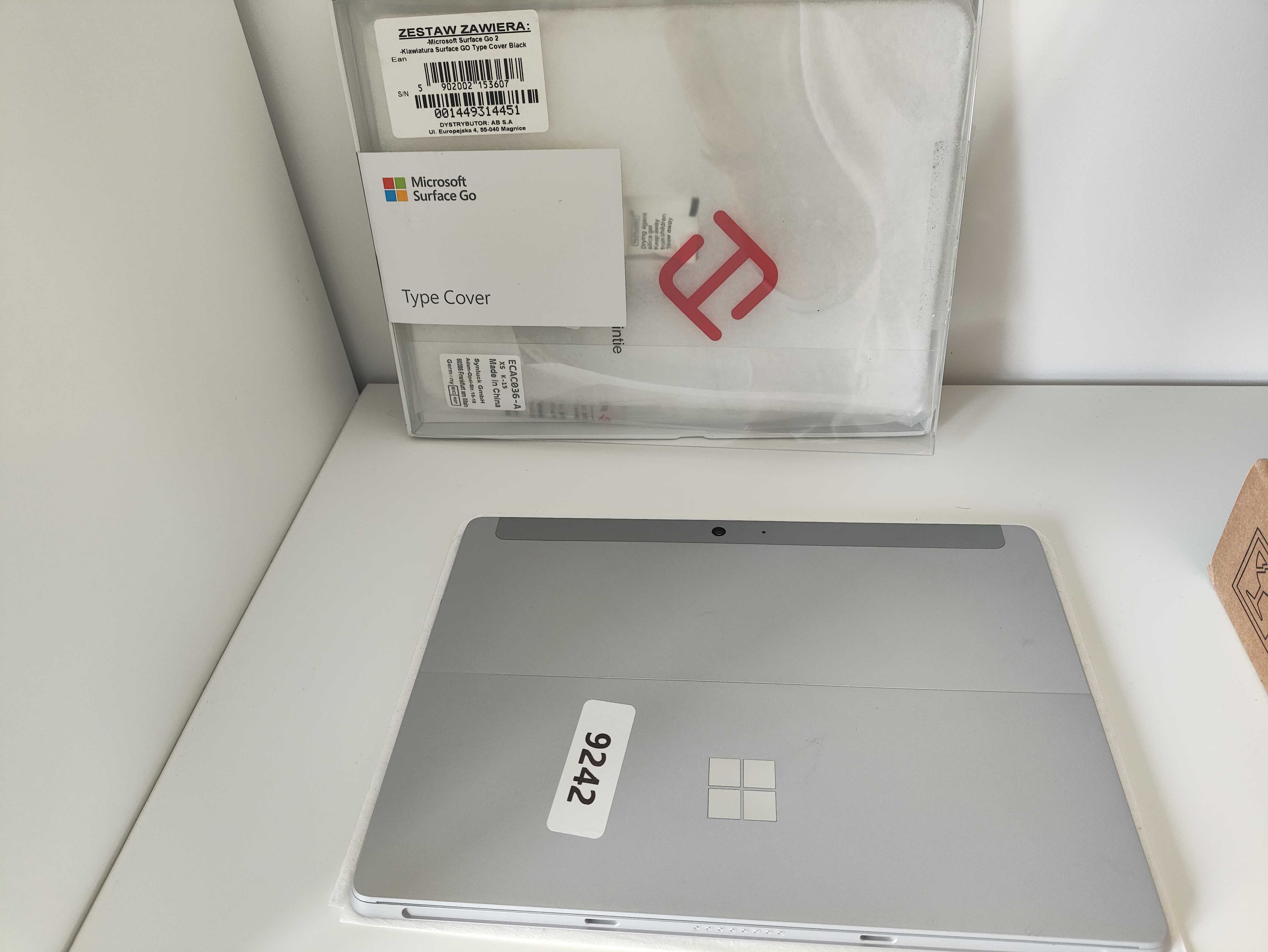Microsoft Surface Go 2 + klawiatura Microsoft