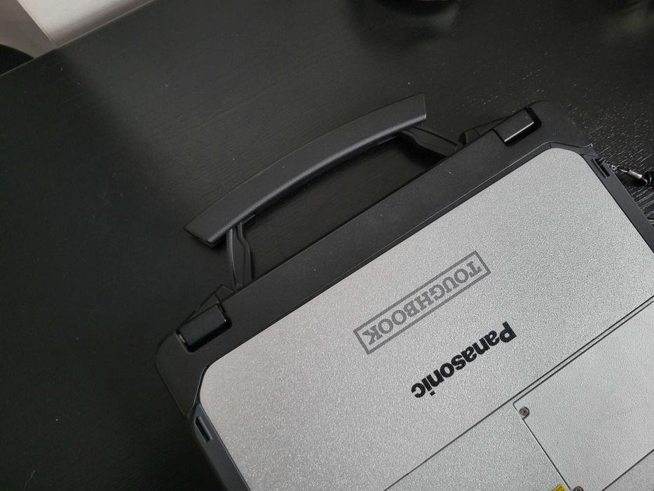 Планшет захищений Panasonic CF-20/8GB RAM/4G/GPS 10.1" Windows+Android