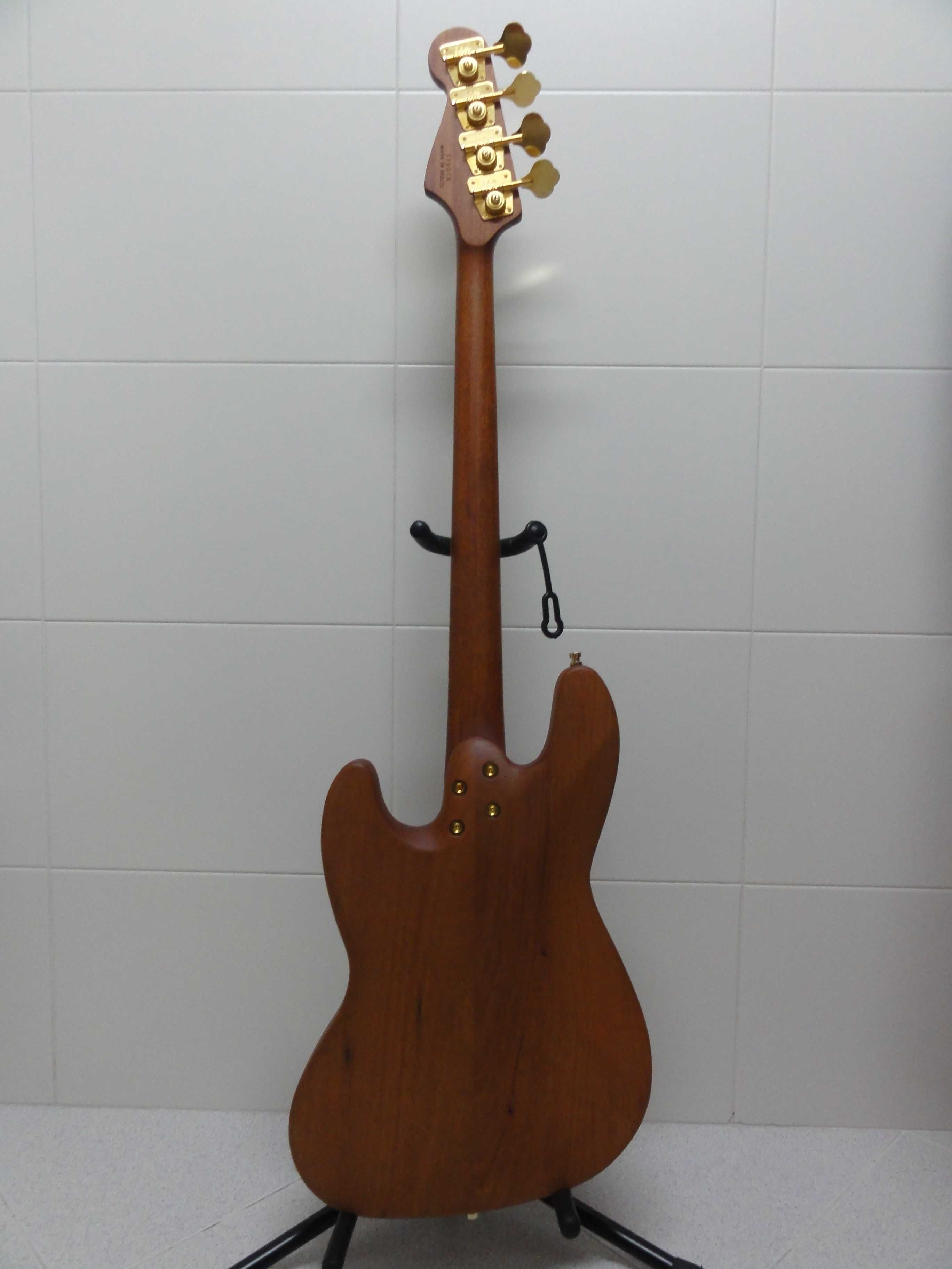 Wood T-Rex Jazz Bass