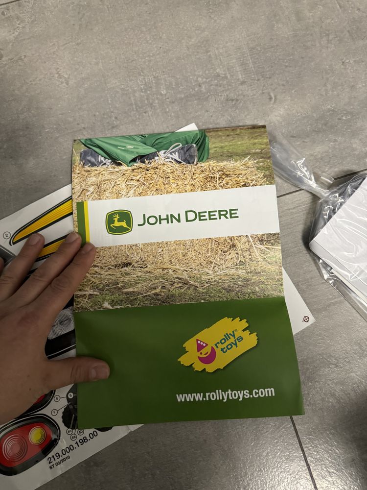 Traktor na pedały z przyczepka i ładowarka John Deere