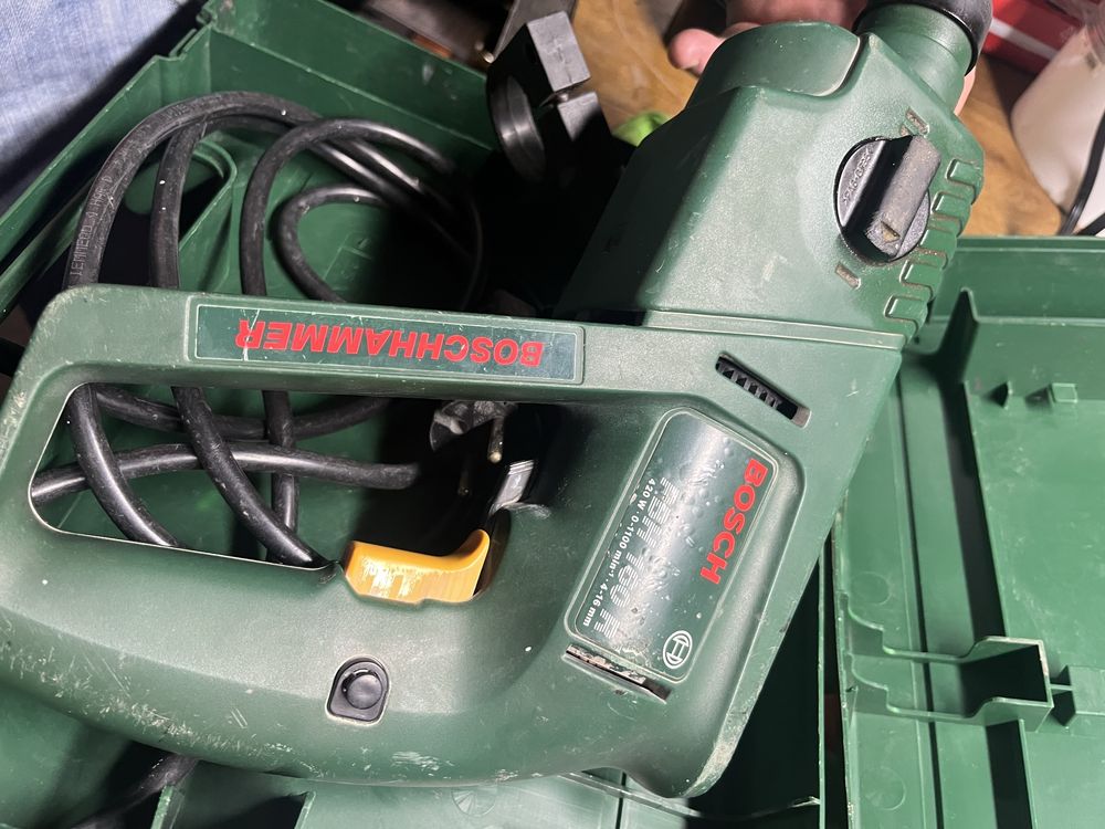 Перфоратор bosch pbh 160 R