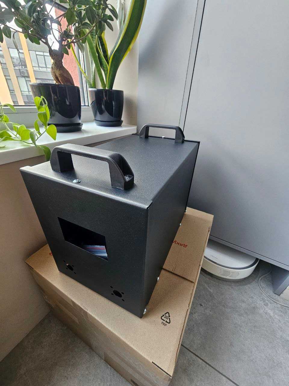 Готовий сталевий корпус для акумулятора LiFePo4 під Eve 280Ah 4s