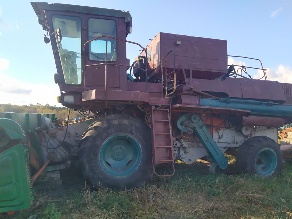 Продам комбайн ДОН