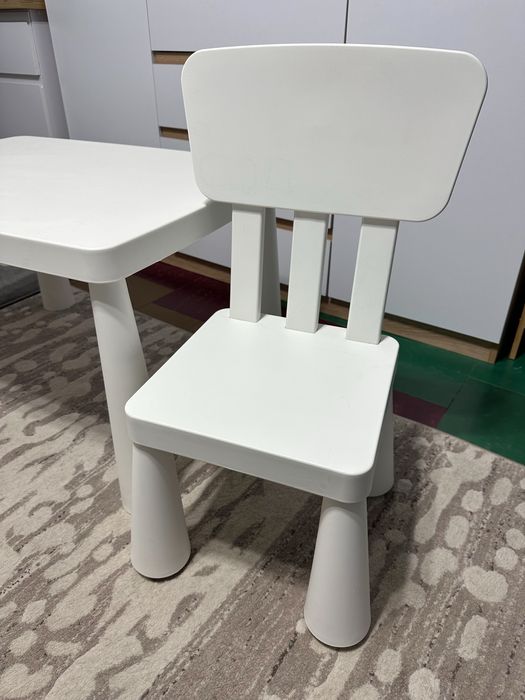 Дитячий стіл IKEA MAMMUT + стілець IKEA MAMMUT