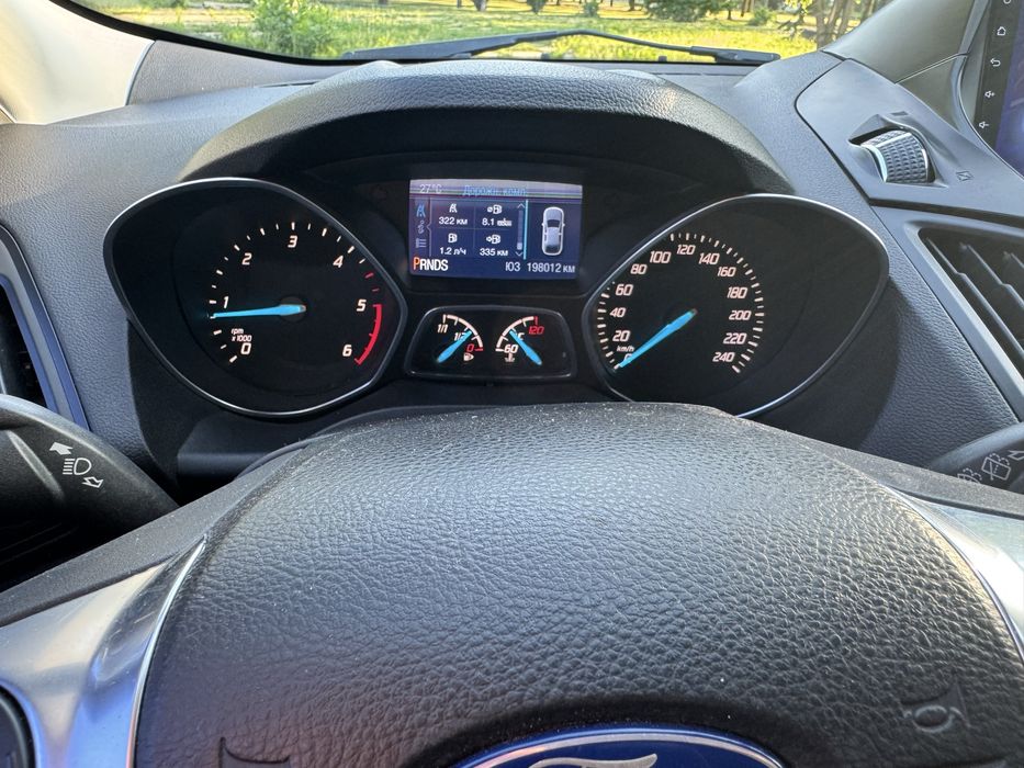 Власний автомобіль Ford Kuga