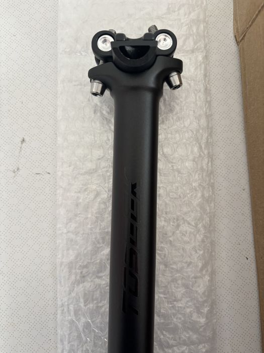 Espigão 27.2 em carbono