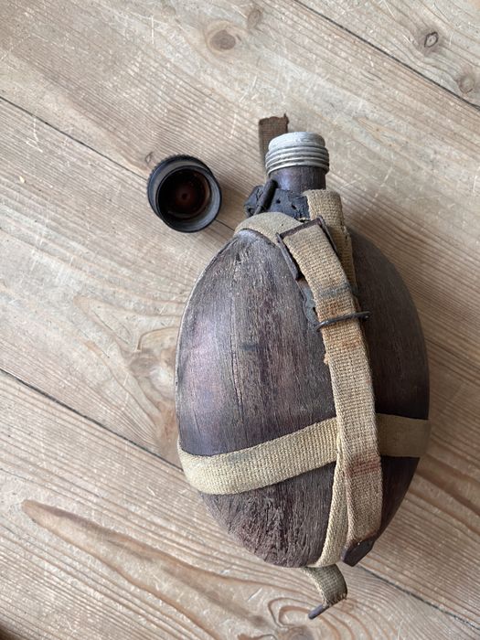 Manierka Wehrmachtu "kokos"  HRE 42 D.R.G.M