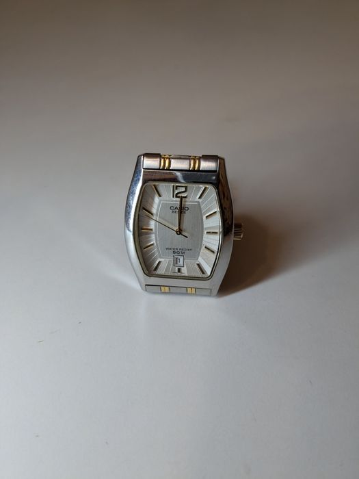 Чоловічий годинник Casio