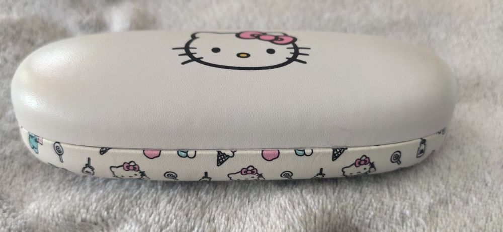 Etui na okulary hello Kitty, futerał na okulary Hello Kitty