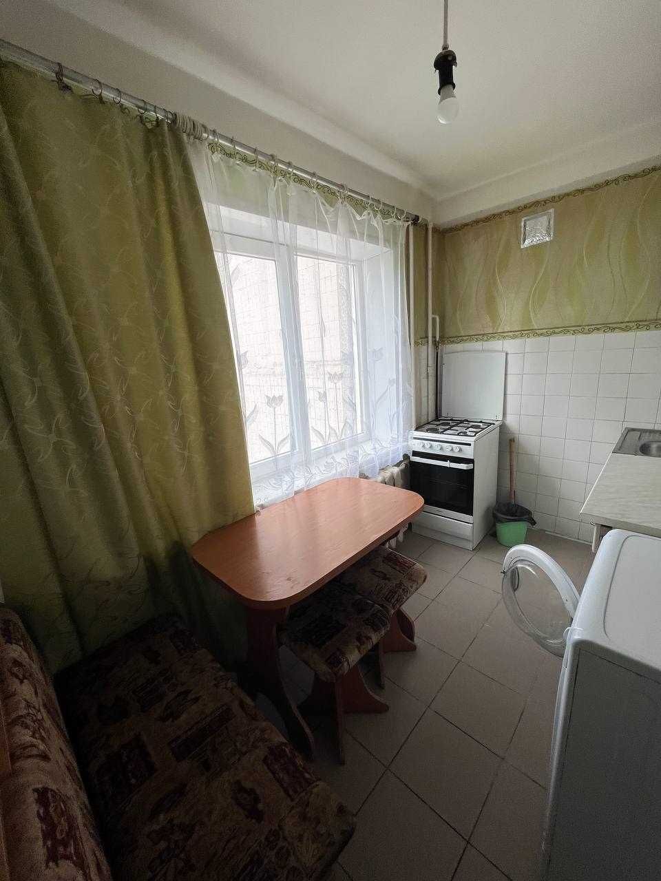 Продаж 2-кімнатної метро Лісова, вул.В.Іваниса (Матеюка)