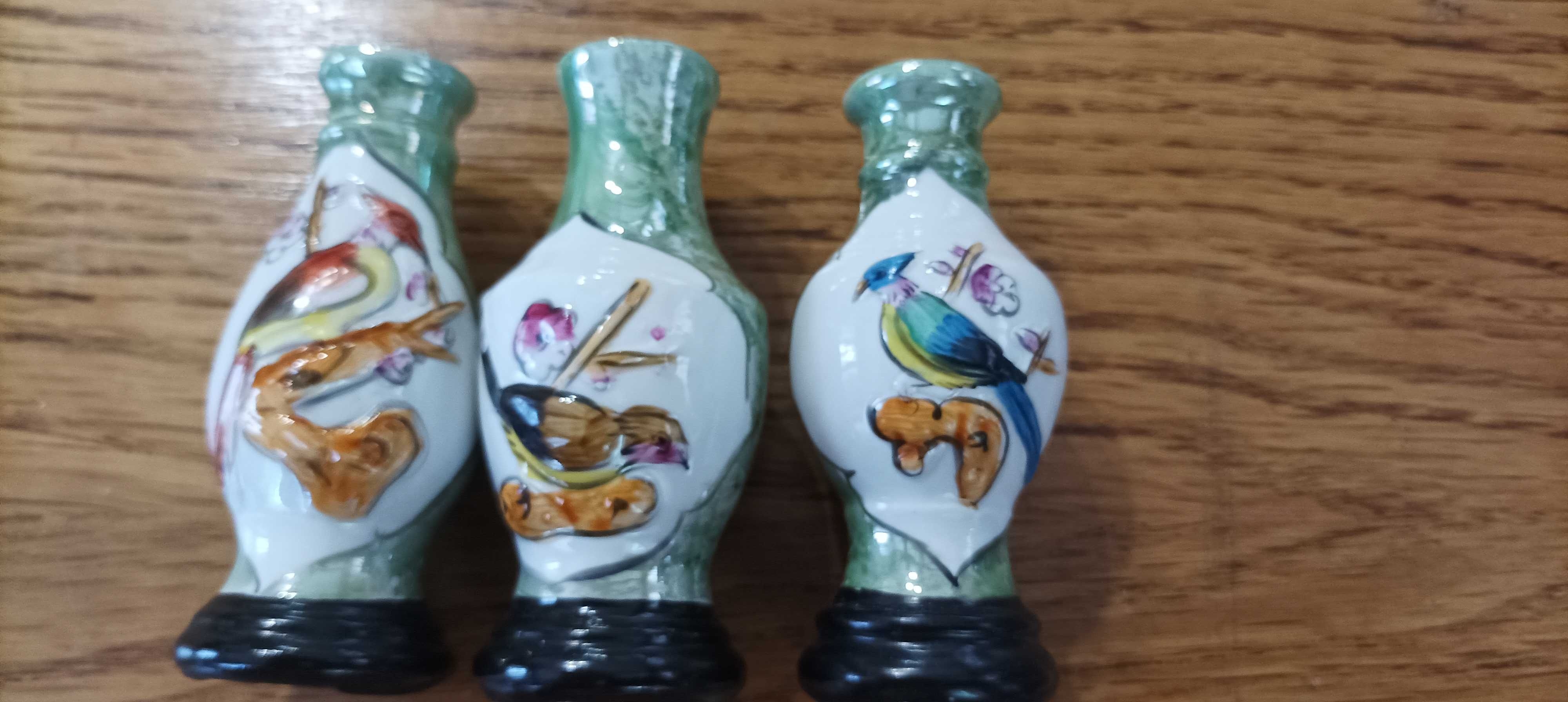Набор китайский вазочек с птицами