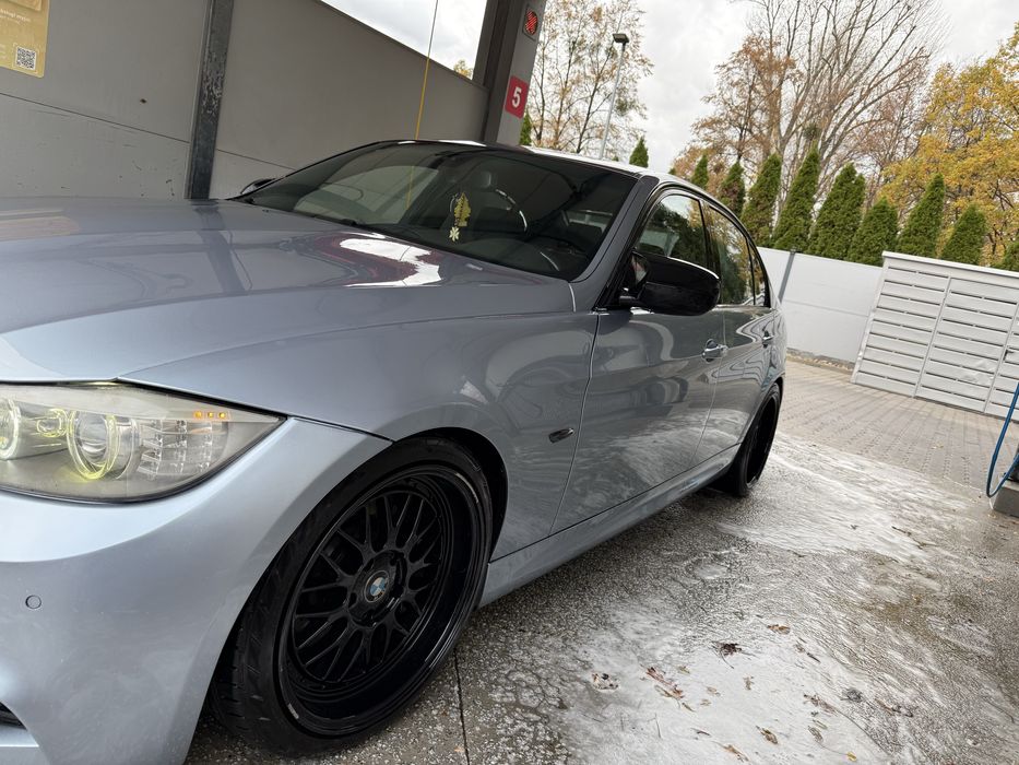Na sprzedaż BMW E90 LCI 330d 2008r – 245KM, M Pakiet
