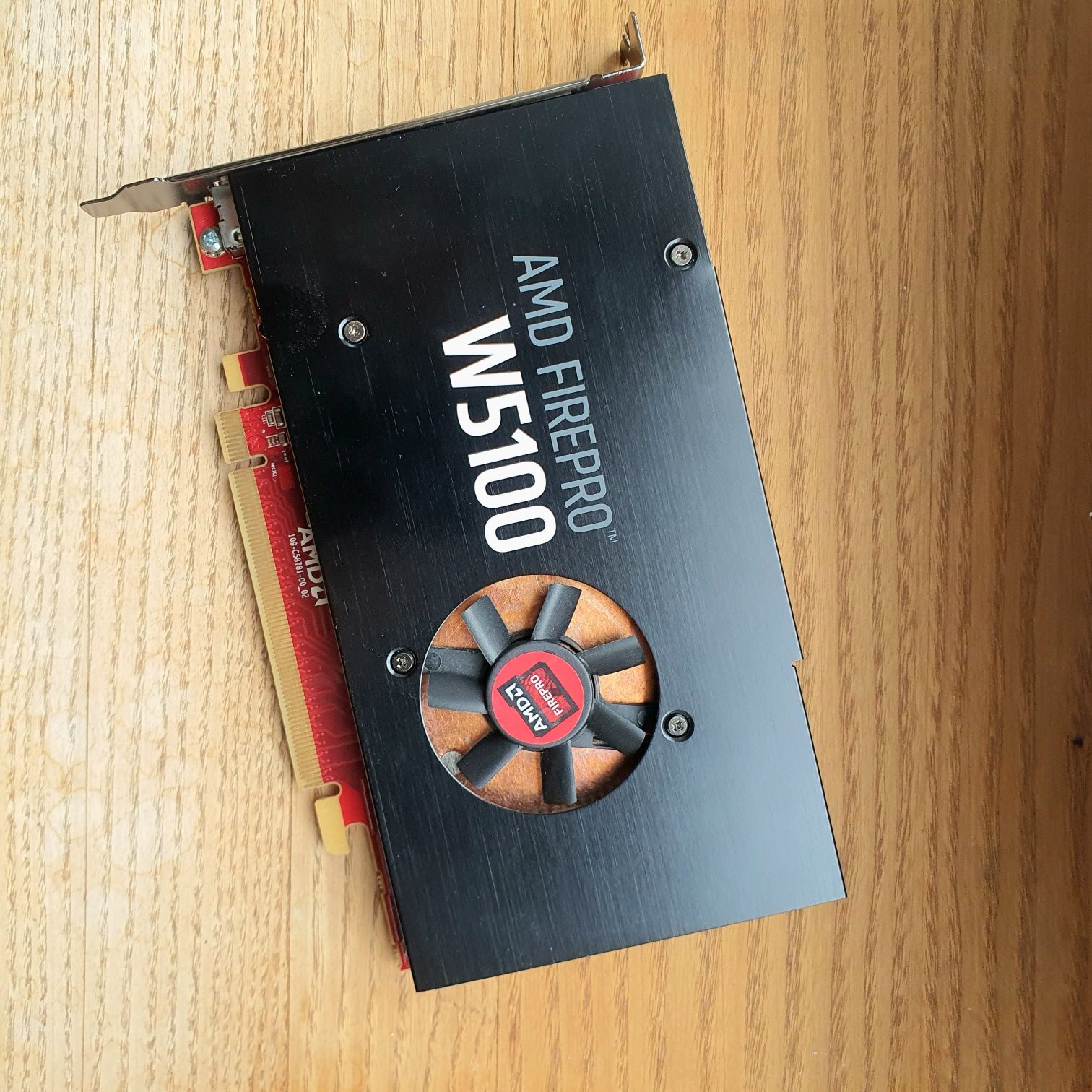 AMD firepro W5100