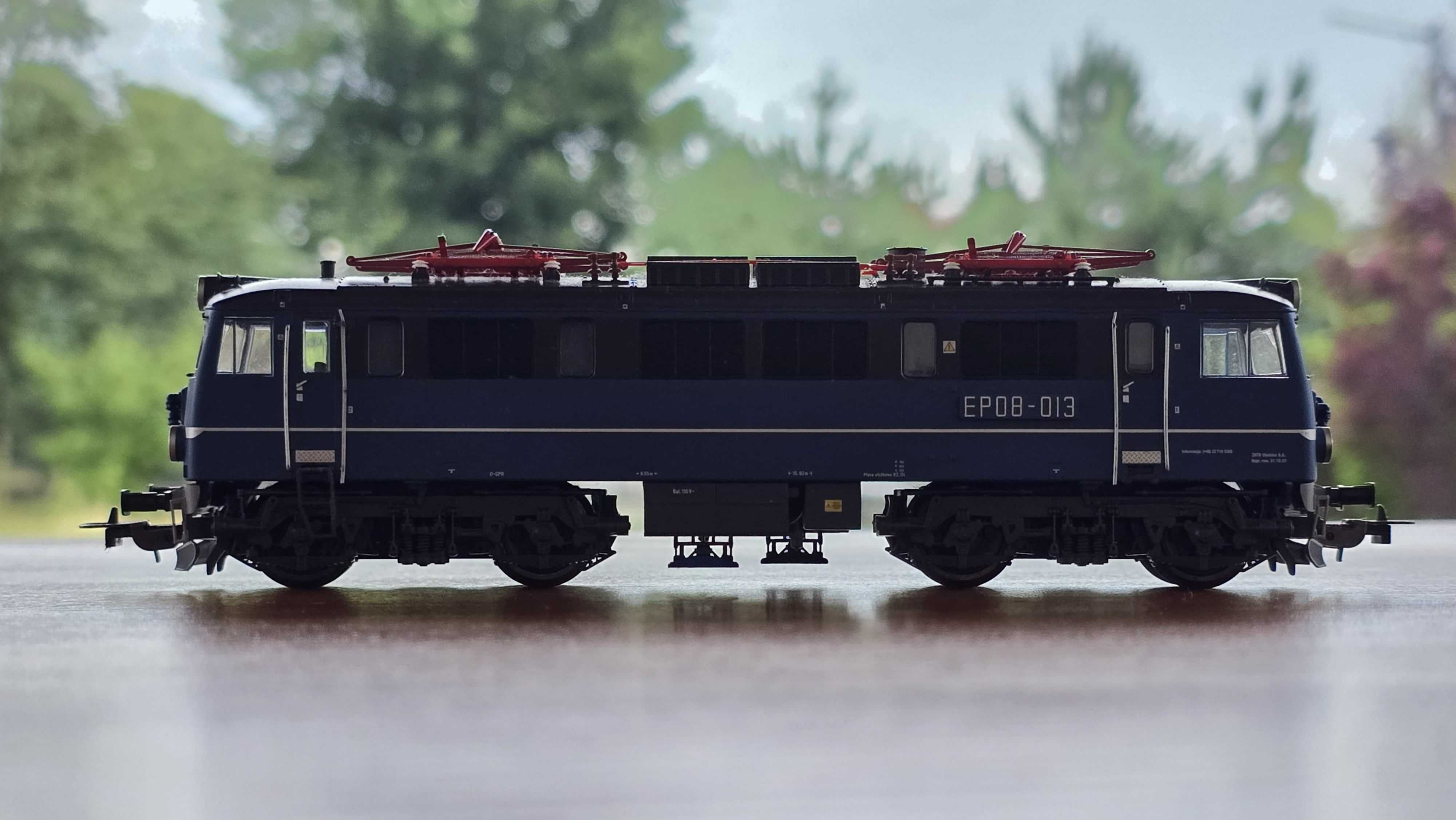 PIKO 96383 H0 EP08-013 PKP (Rezerwacja)
