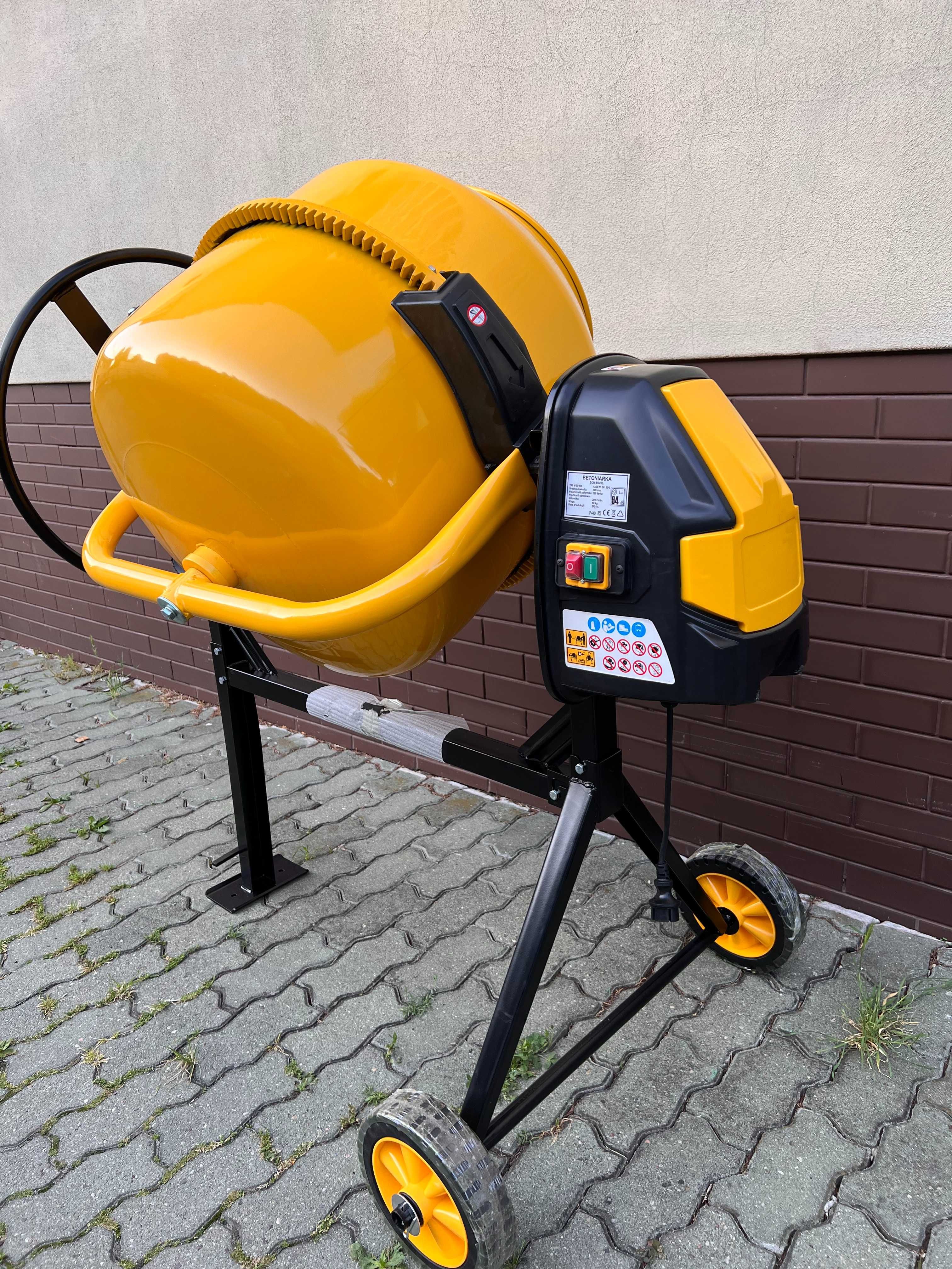 Betoniarka wolnospadowa Schwartzmann 220L 1250W żeliwny wieniec