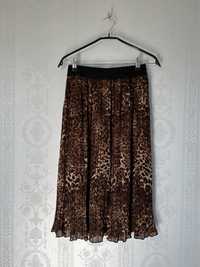 Якісна спідниця пліссе в леопардовий міді юбка
