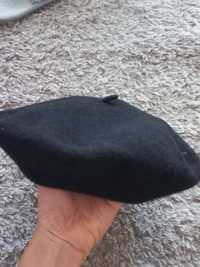 Wełniany beret Reserved
