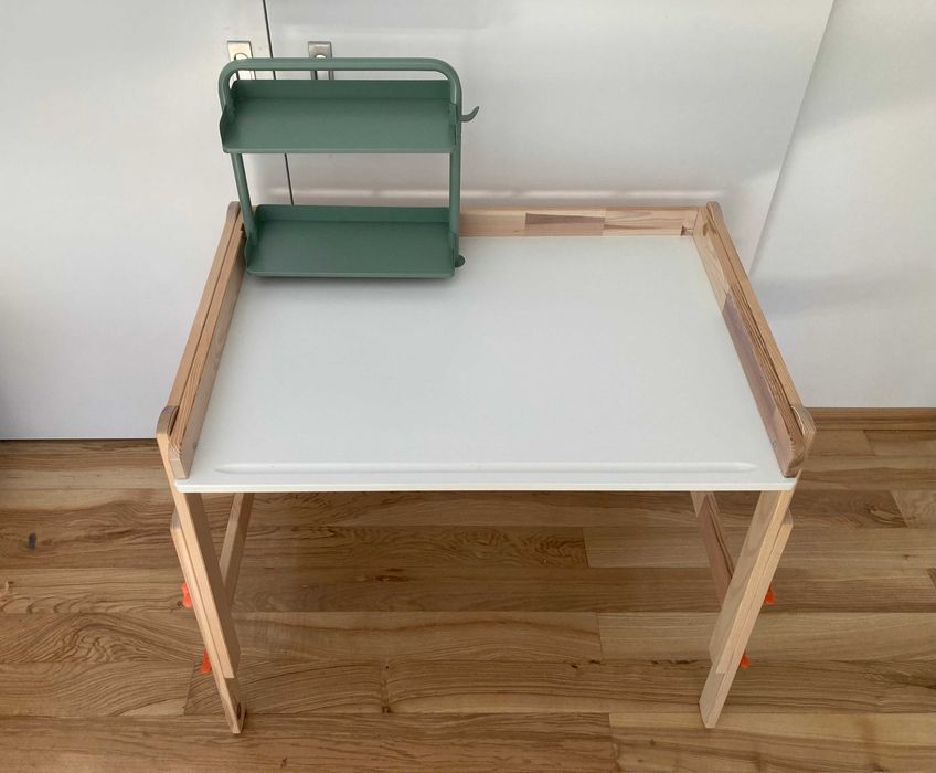 FLISAT Biurko dla dziecka, regulowane + Akcesoria do RELATERA