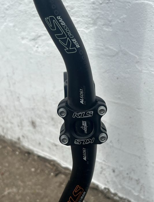 Części rowerowe koła 26,27.5 rama kierownica