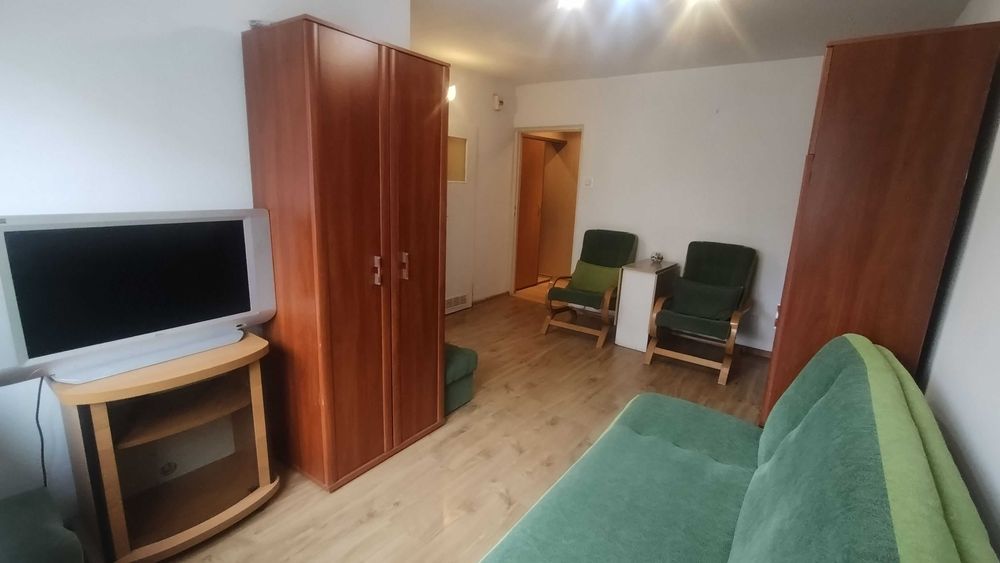 Wynajmę kawalerkę w bloku – Skierniewice, ul. Mszczonowska, parter