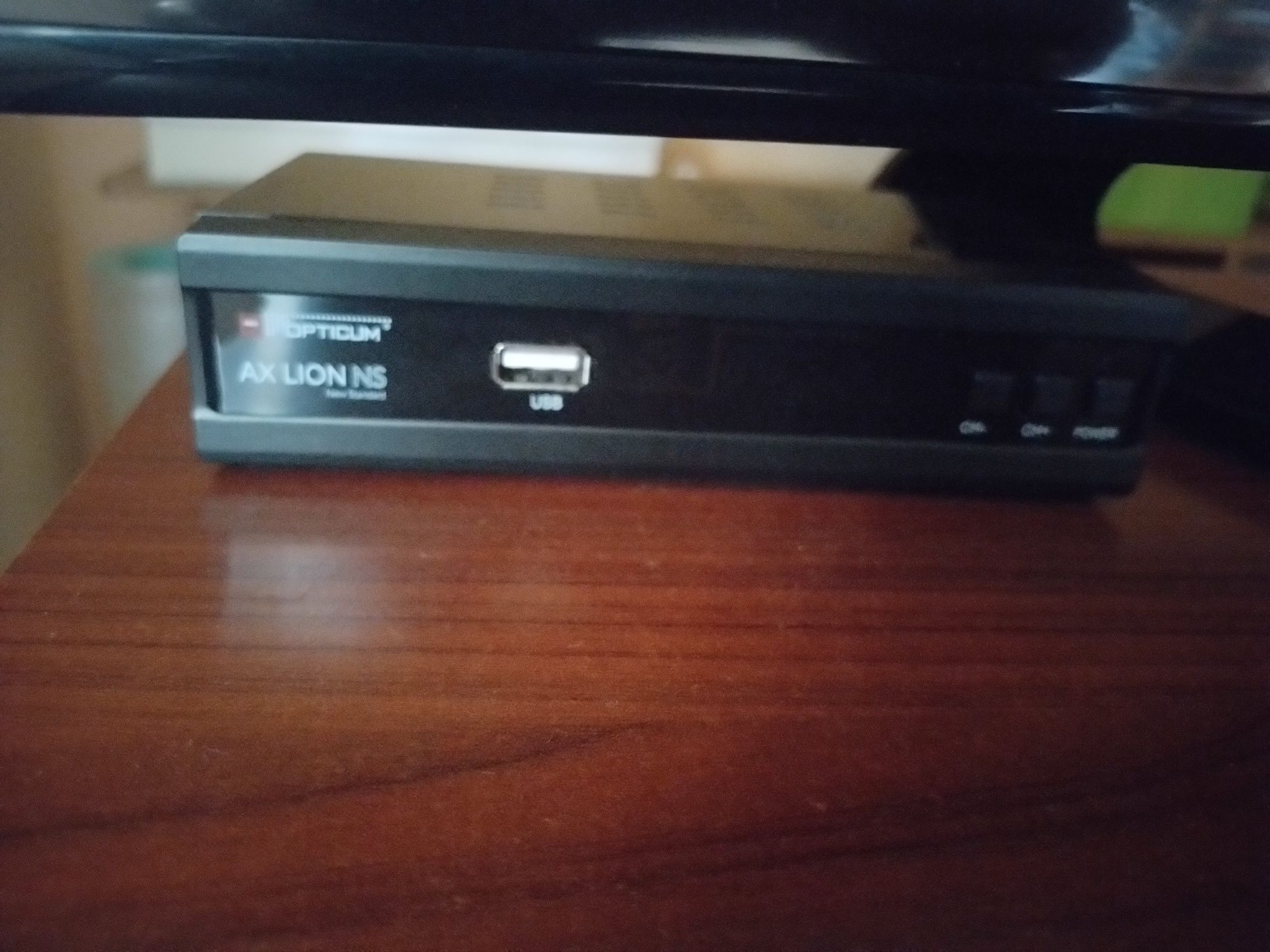 dekoder dvb-t opticum