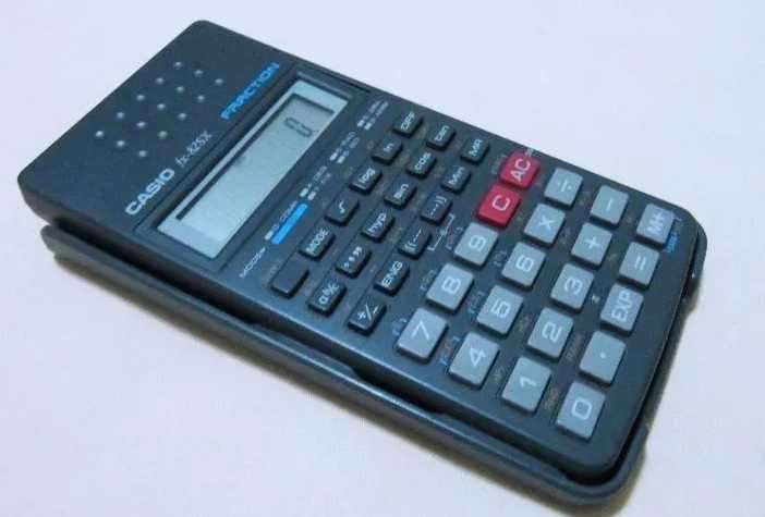 Calculadora Científica Casio FX-82SX