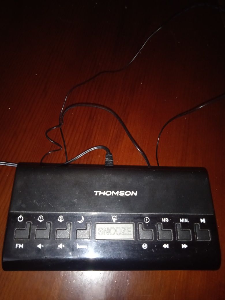 Rádio/Relógio Despertador Thomson