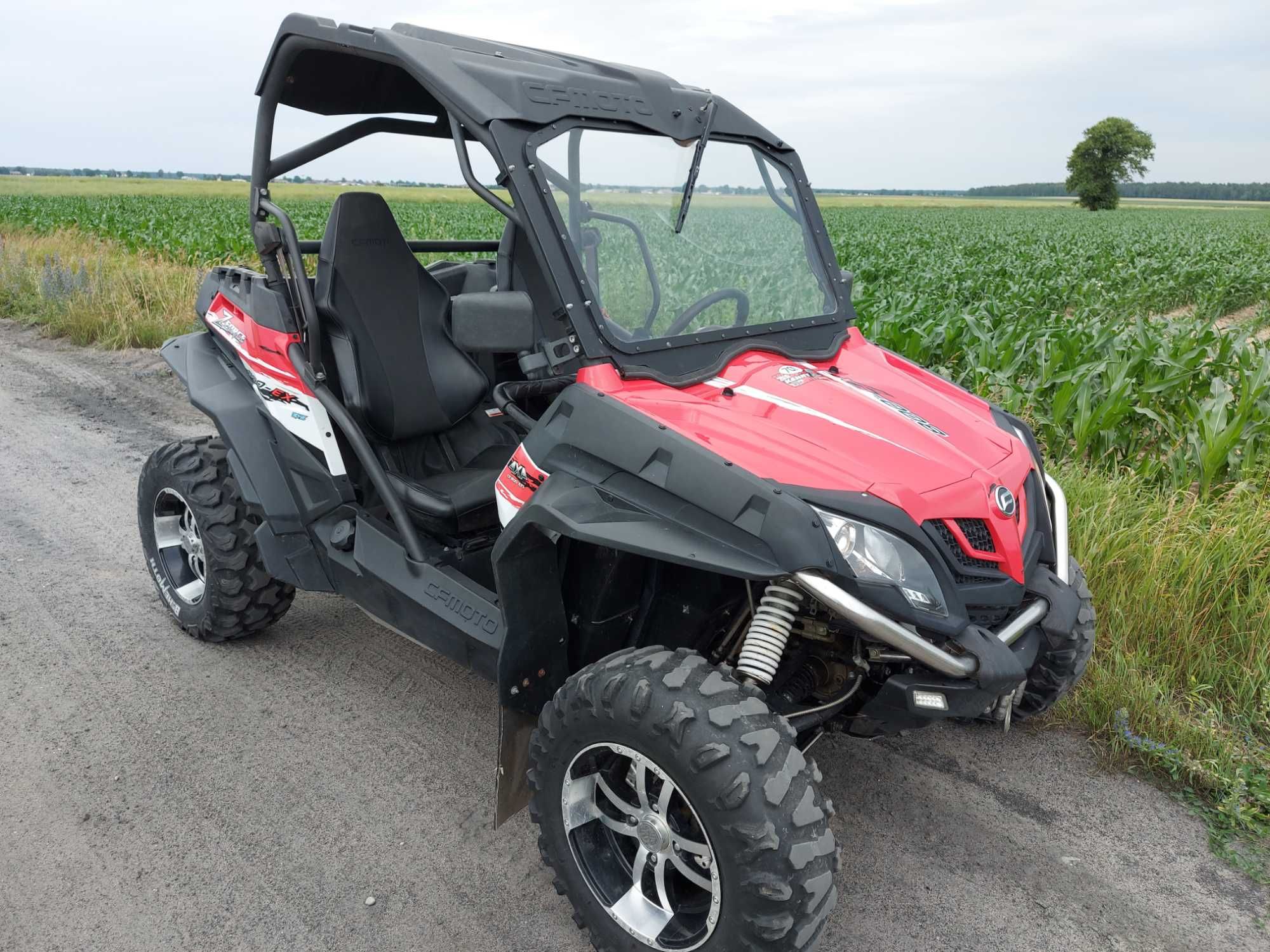 Quad buggy Cf moto z force 800 ex