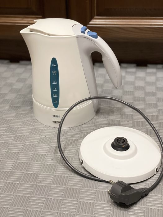 Чайник Braun 3 217/WK 210 - б/в