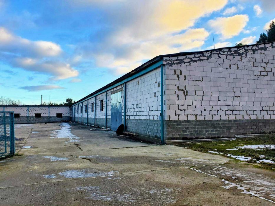 Оренда та продаж  складських та виробничих приміщень.Острог - Бадівка