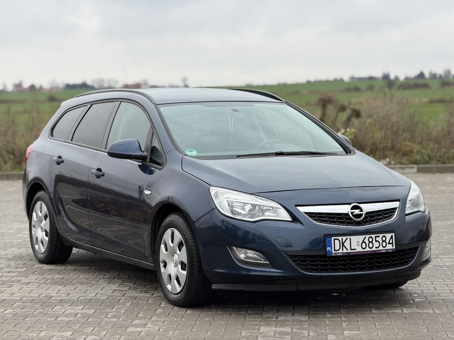 Opel Astra 1.3cdti Super Stan!