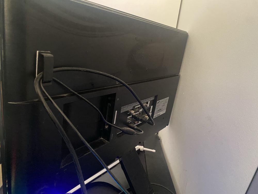 Monitor samusng z funkcja telewizora 27 cali