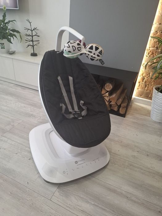 Крісло-гойдалка 4moms MamaRoo 5.0 шезлонг